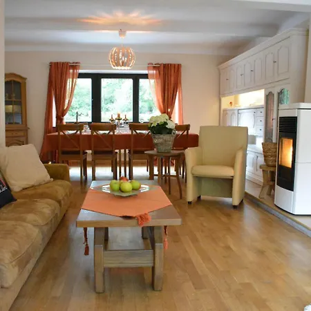 Quaint Chalet In With Large Garden Bodange